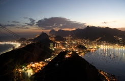Rio-de-Janeiro by night